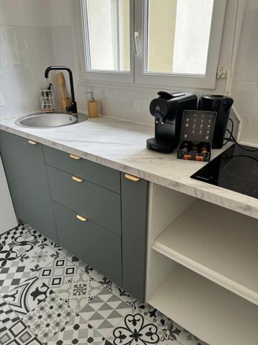 Luxe Studio Chic Aux Buttes-Aux-Cailles A 5Min Du Metro, Parking Prive Disponible Parijs Buitenkant foto